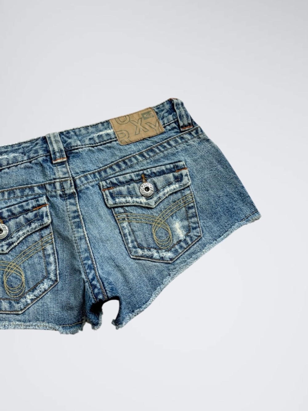 Y2K Roxy Low Rise Micro Denim Shorts - Picture 3 of 9